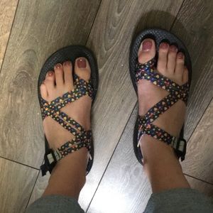 Women’s Chaco Sandals Size 8M (Custom Design)